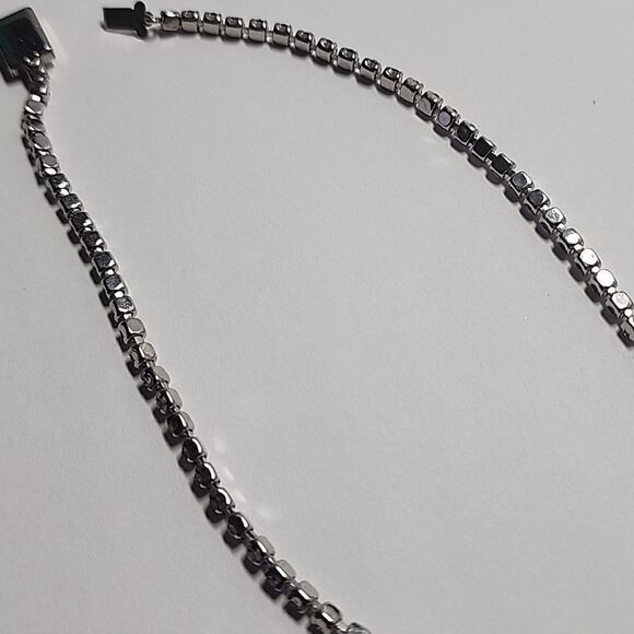 Vintage Rhinestone Elegant Silver Necklace Cup Chain Prong Set Box Clasp - Picture 4 of 6